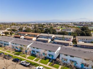 2709 S Baker St, Santa Ana, CA 92707