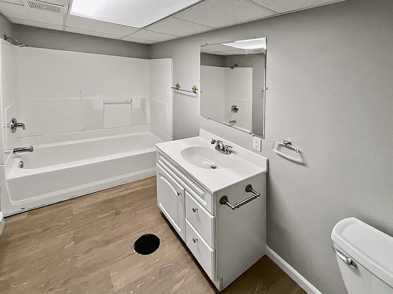 408 Hamline St — Photo 18