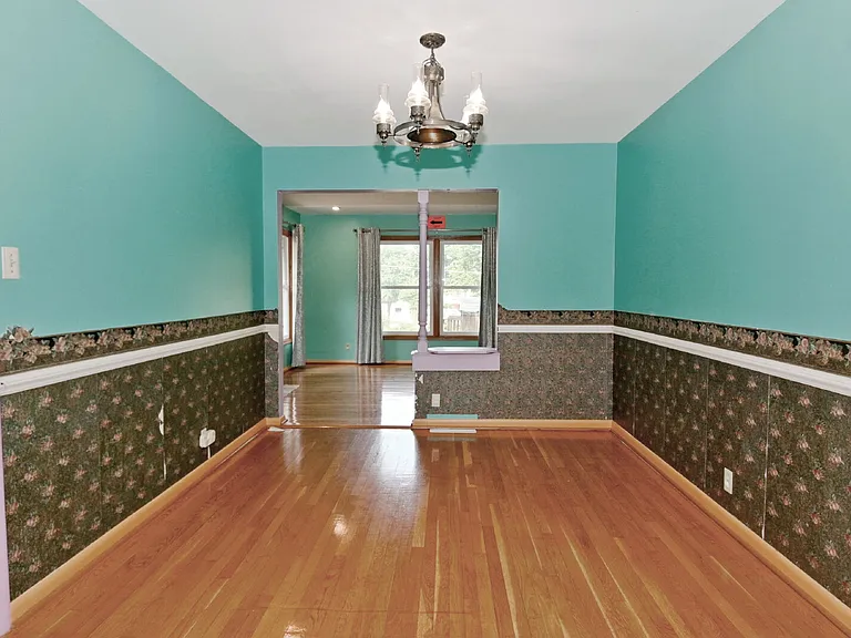 7146 S Meridian St — Photo 10