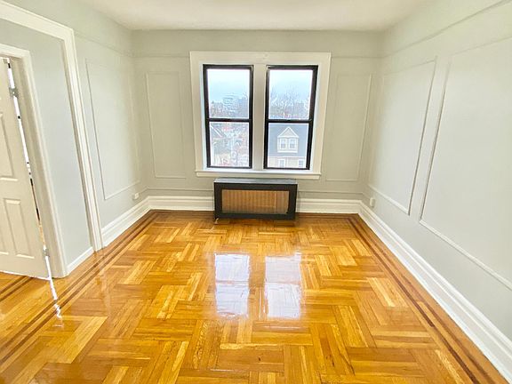 5th image of 100 Chestnut St APT 42
