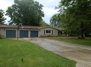 10064 N 850 W, Fairland, IN