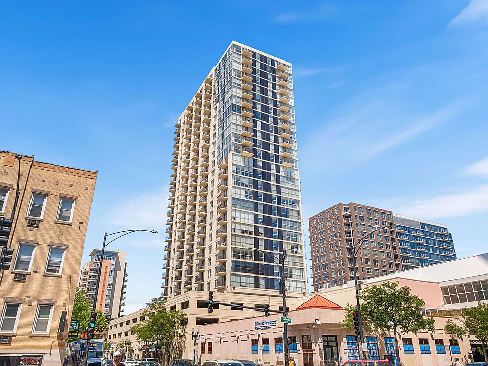 1st image of 1212 N La Salle St #2709