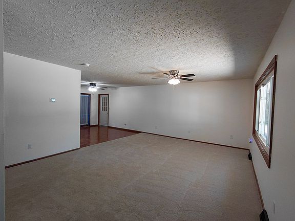 2nd image of 109 Vaughan Ave