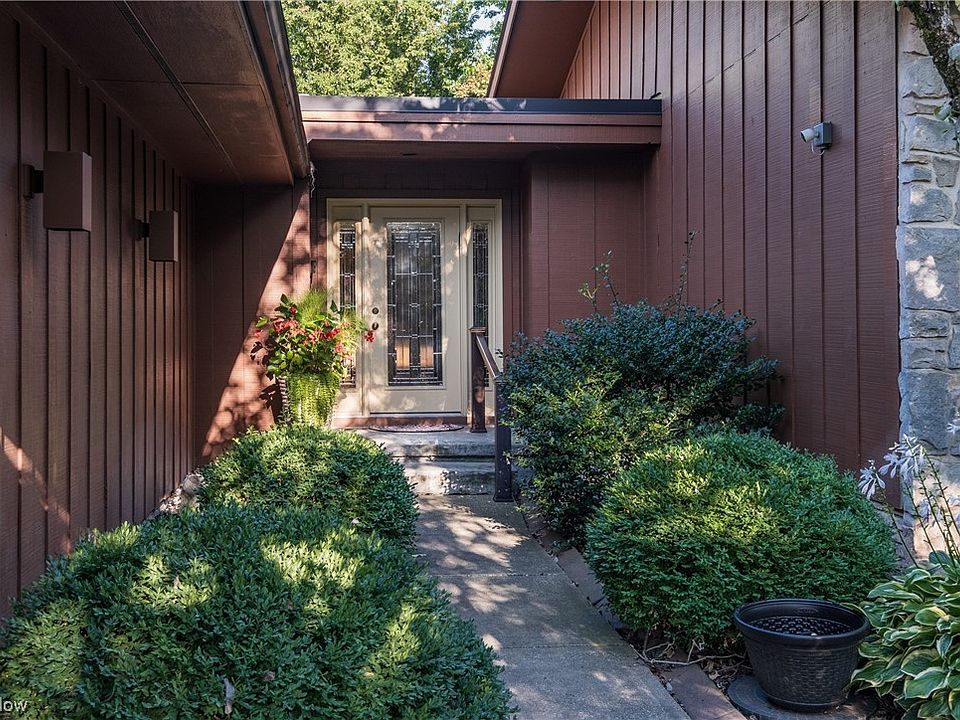 4816 Tanglewood Cir NE, Canton, OH 44714 Zillow
