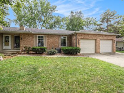 2497 Golden Shores Dr, Fenton, MI, 48430