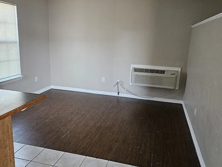 700 Buster Chatham Rd #34 — Photo 4