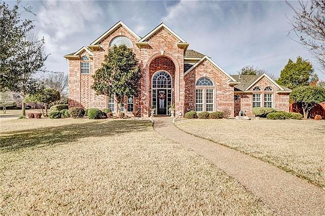 1st image of 910 Hidden Meadow Ct