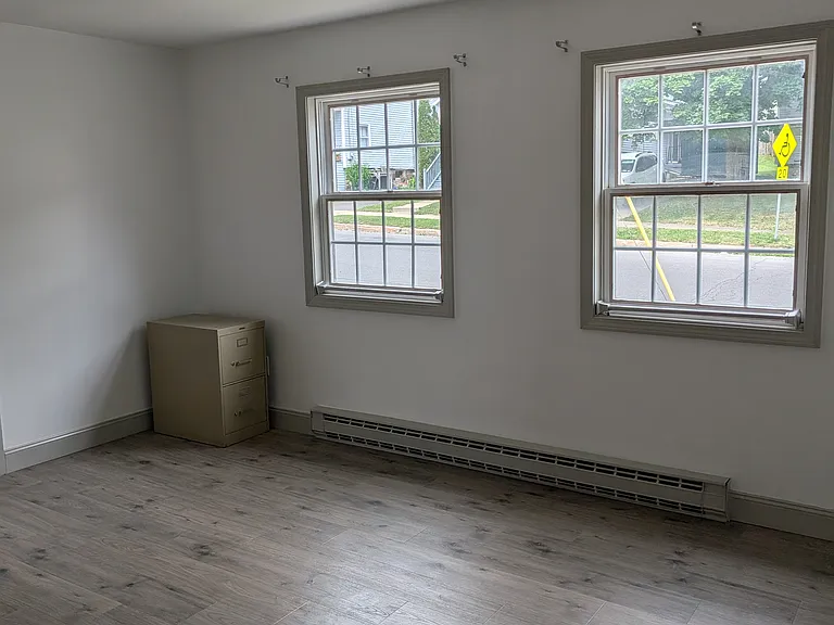 192 E 4th St #192 — Photo 26