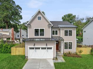 103 Elmar Dr SW, Vienna, VA 22180