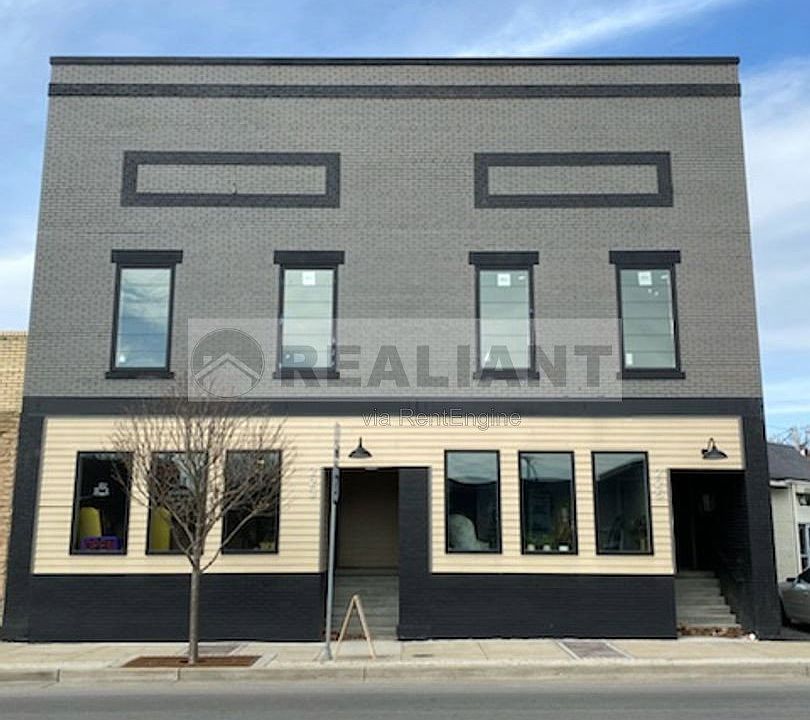 1st image of 225 N Main St