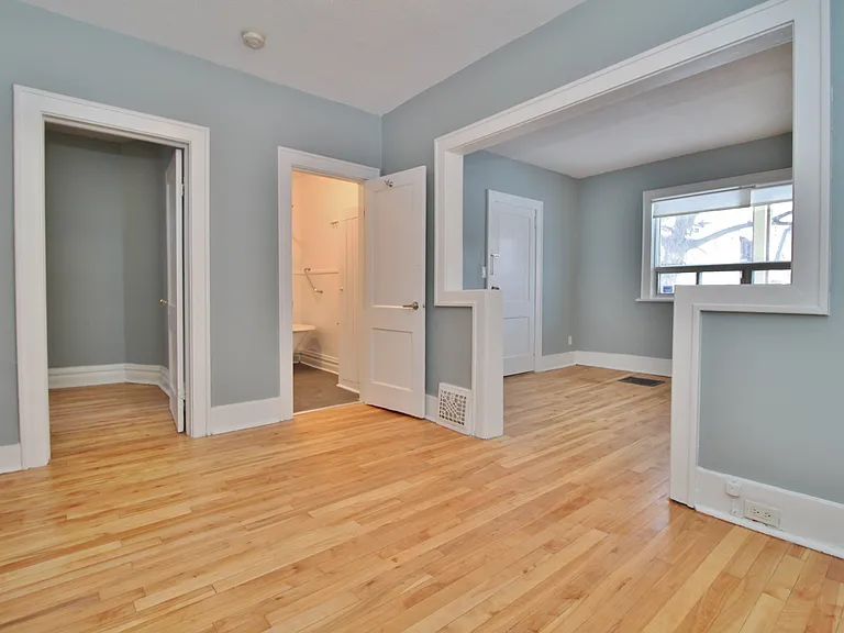 52 Pinehurst Ave #1 — Photo 7
