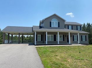 415 Clearview Dr, Danville, VA 24540
