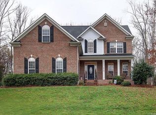 5757 Tipperary Dr, Denver, NC 28037