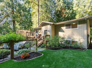 8 Woodpecker Pl, Bellingham, WA 98229