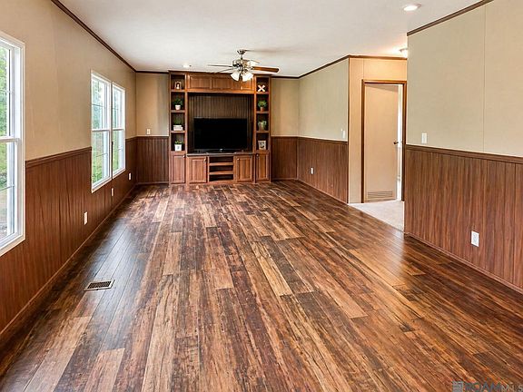 4th image of 46347 Iris Ln