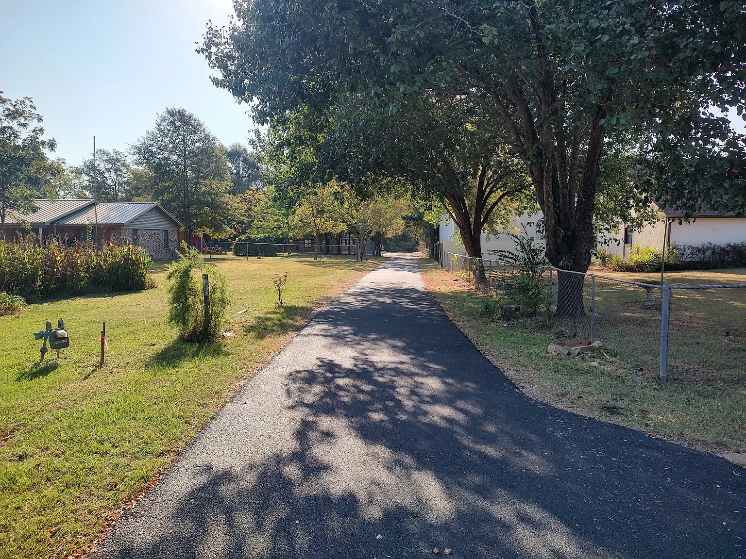 2 bed, 1100 sqft, $1,350 — Photo 3