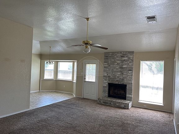3rd image of 3908 Tallwood Dr