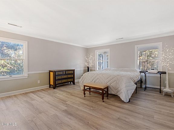 41st image of this home