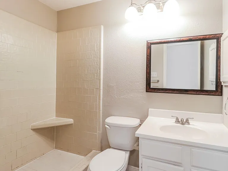 8619 Spring Green Dr — Photo 15