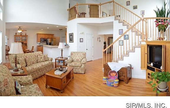5th image of 1204 Van Dunn Dr