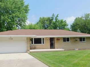 7326 Lowe Dr, Indianapolis, IN 46226
