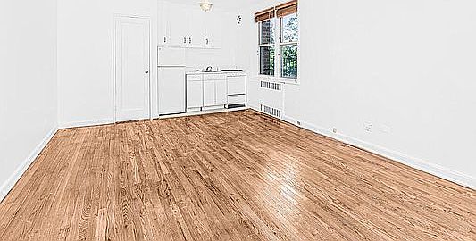 3rd image of 5650 Netherland Ave APT 4C