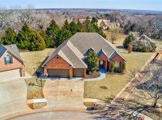 1700 Cross Creek Rd, Edmond, OK 73012