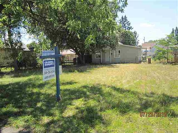2nd image of 1519 W Grace Ave
