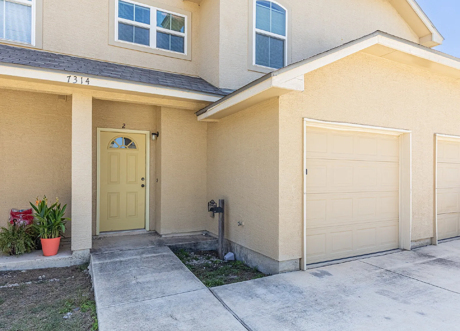 3 bed, 2.5 bath, $1,450 — Photo 3