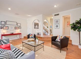 4504 Dickson St, Houston, TX 77007