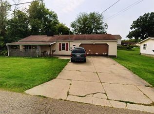 2504 7th St NE, Canton, OH 44704