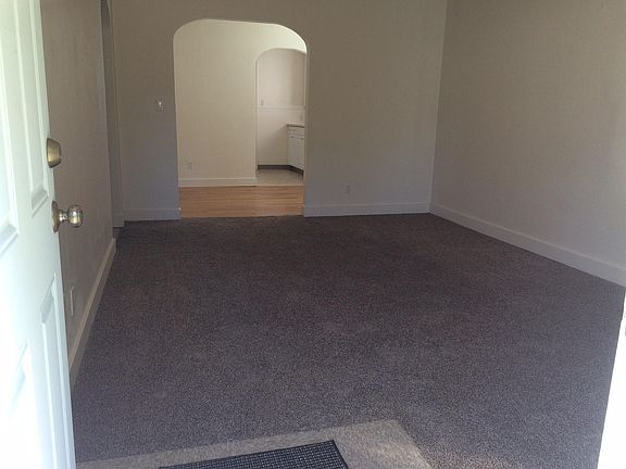 2nd image of 6611 Commercial Ave SE