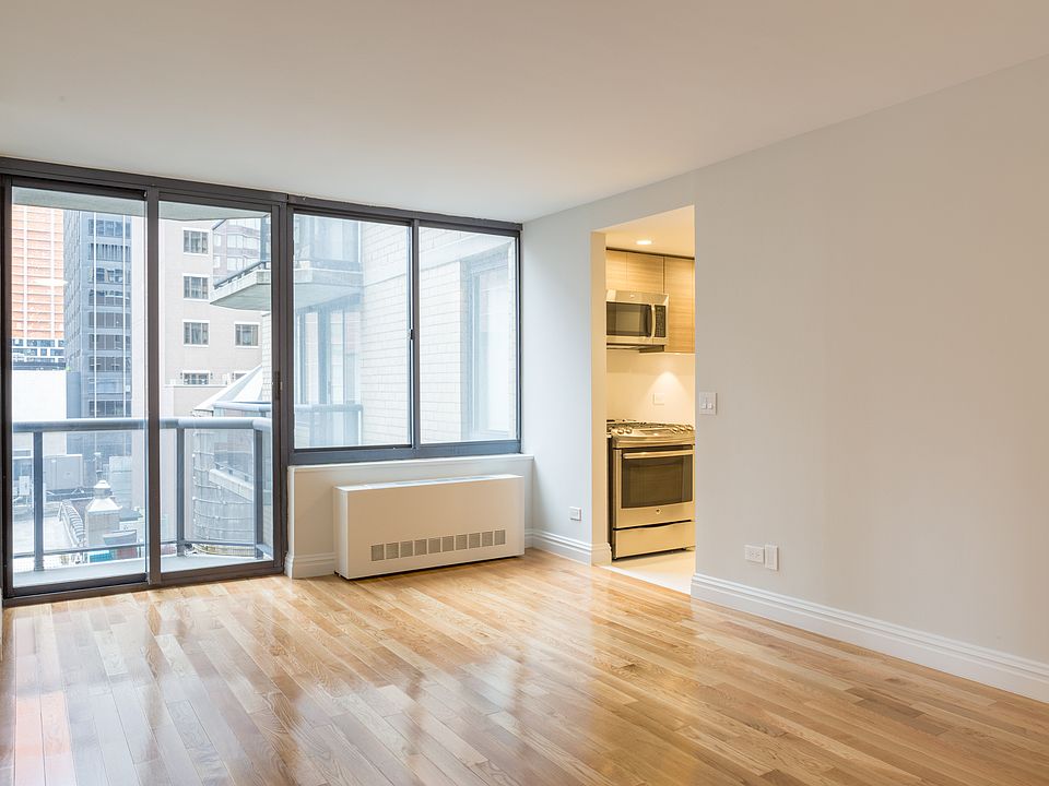 1st image of 235 W 48th St APT 11n