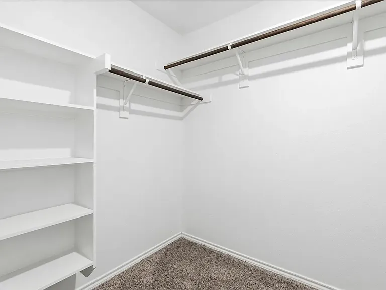 11236 Westpond Dr — Photo 21