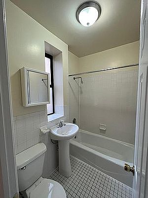 5th image of 267 Edgecombe Ave APT 4G