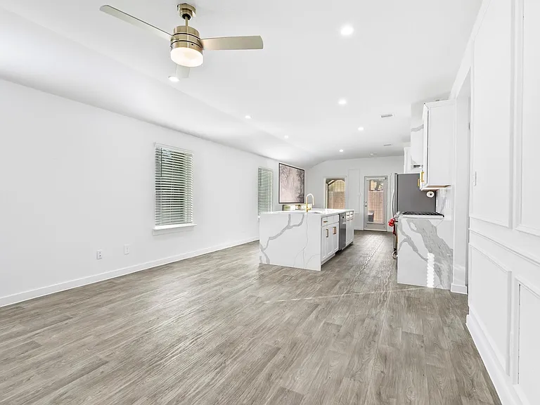 12932 Wempe Way — Photo 7