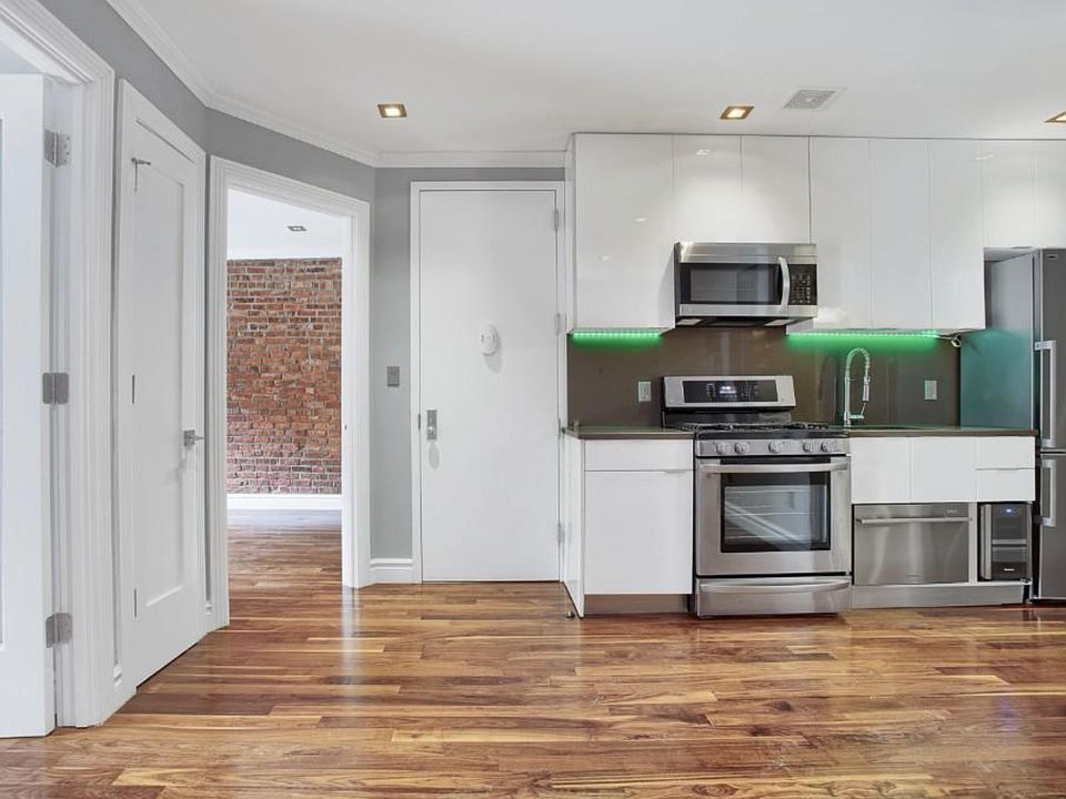 1st image of 939 2nd Ave #2A