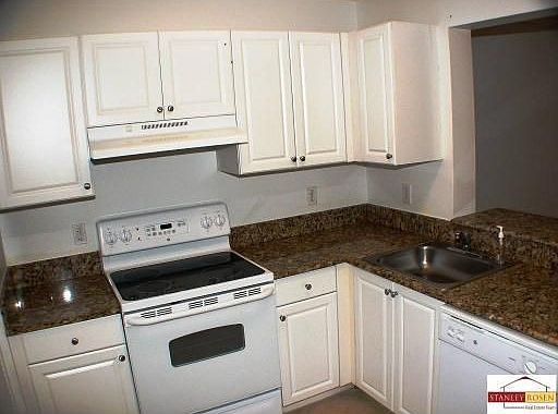 3rd image of 1350 SE 3rd Ave APT 105