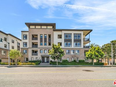 5837 S Village Dr #5, Los Angeles, CA, 90094