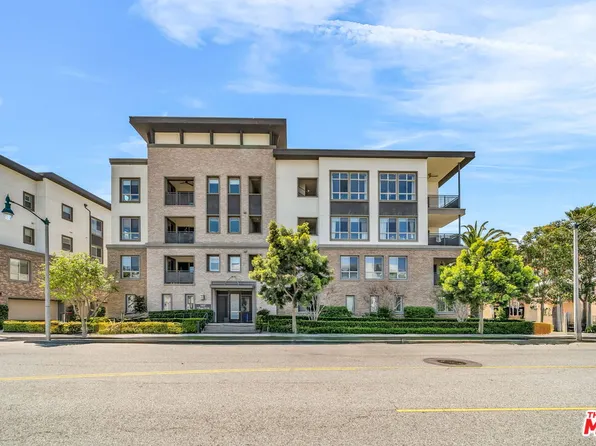 5837 S Village Dr #5, Los Angeles, CA 90094
