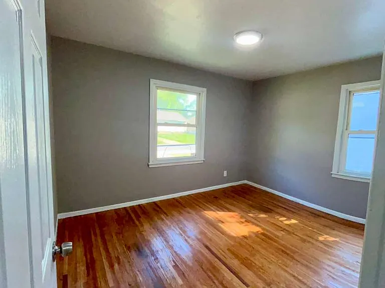 448 Midlothian Rd — Photo 8