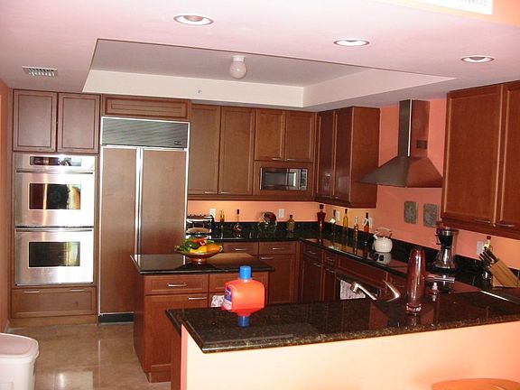 2nd image of 20201 E Country Club Dr APT 806