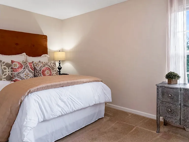 Madison Heights Luxury Apartments — Photo 41
