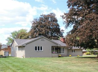 6154 Navajo Pl, Poland, OH