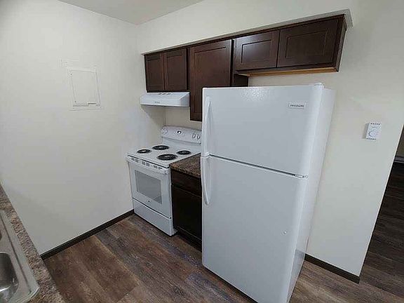 317-319 Kitchen Appliances_10162025