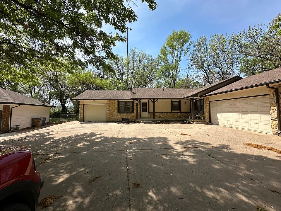 1st image of 313 N Willow Dr