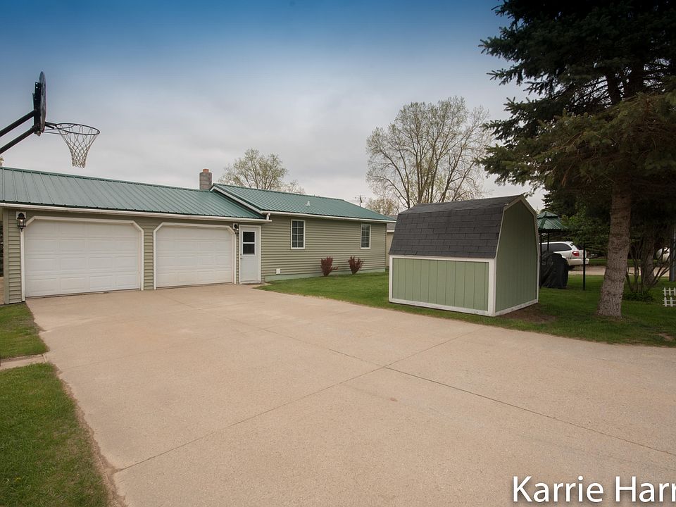 1st image of 3814 Minifred Dr