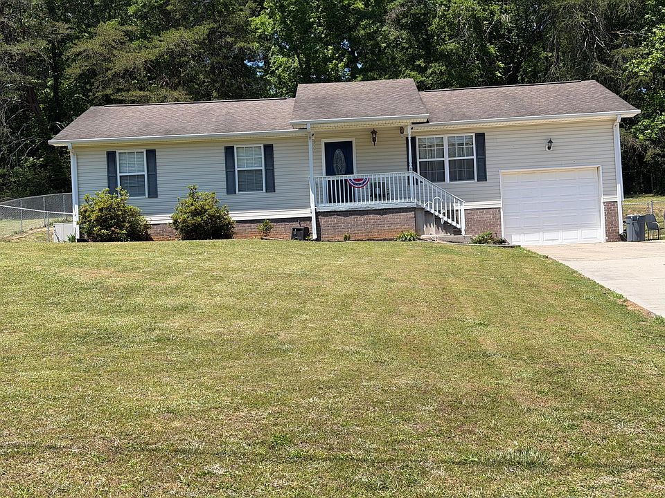 1st image of 355 Brandy Hills Dr