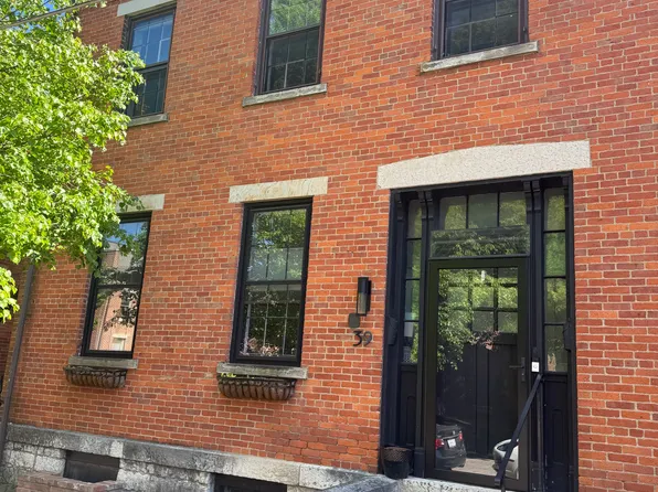 39 1/2 E Sycamore St #39-1/2, Columbus, OH 43206