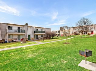 2424 Independence Ln UNIT 202, Madison, WI 53704